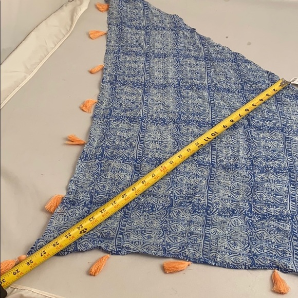 RockFlowerPaper Christina Blue Triangle Scarf - Picture 4 of 4